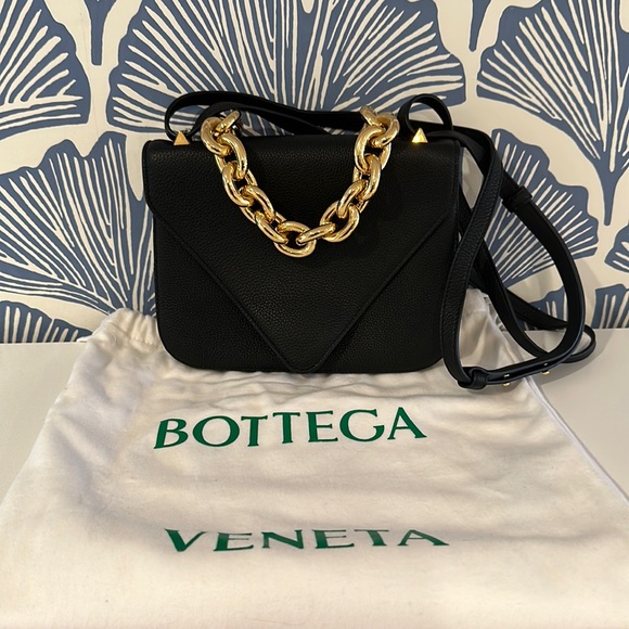 Bottega Veneta Mount Envelope Bag, in Black, Worn Twice - Picture 1 of 4